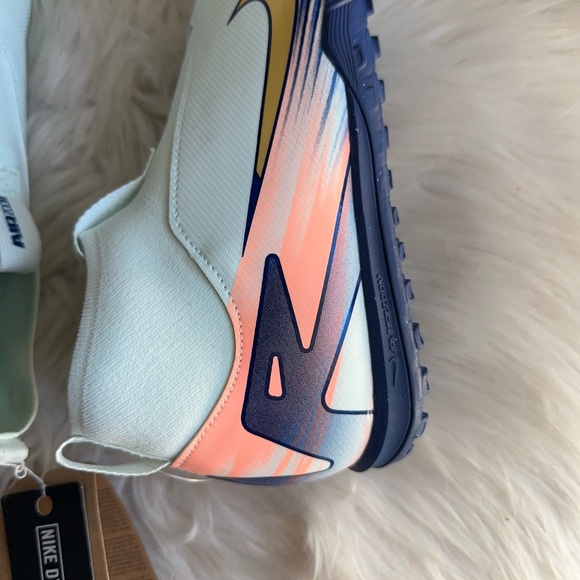 Nike Women's Air Zoom soccer CR7 Shoes - Blue and Orange - Picture 9 of 14